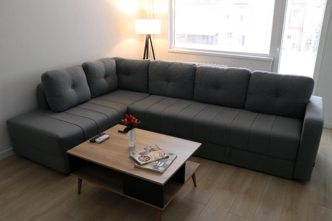 Spacious Modern Apartment Kisela Voda สโกเปีย ภายนอก รูปภาพ