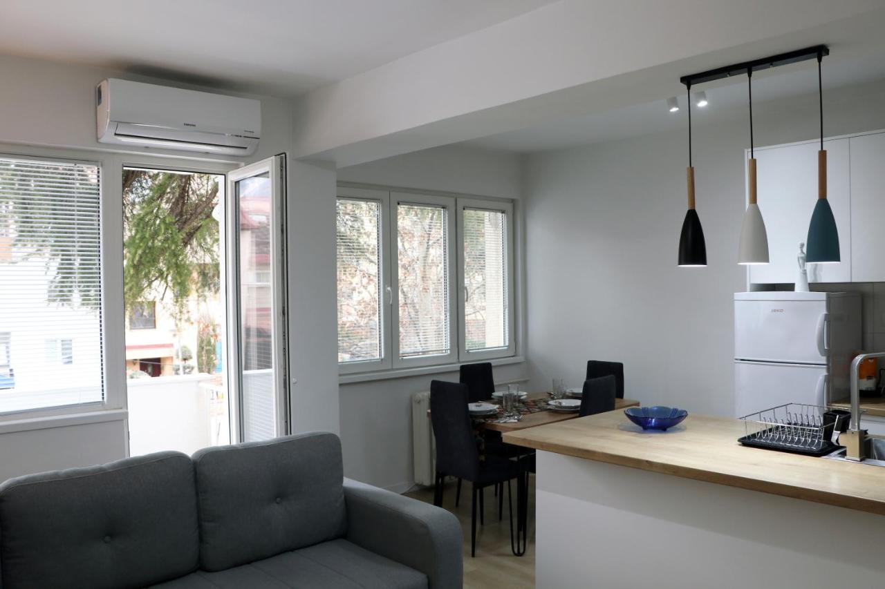 Spacious Modern Apartment Kisela Voda สโกเปีย ภายนอก รูปภาพ